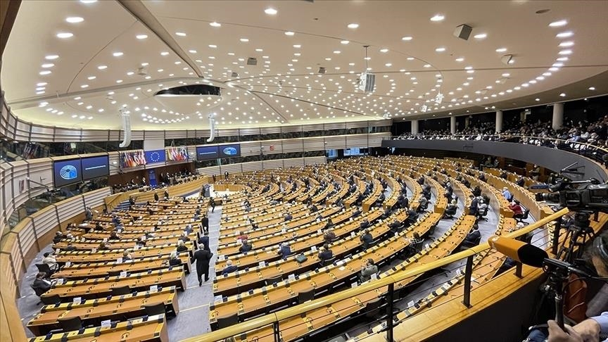 AB Parlemantosundan Kuran’ı Kerim Yakılması Nedeni İle İsveç’e Uyarı!