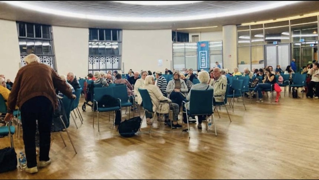 Bomba Tahliyesi Yapılan Almanları, Ditip Köln Camii Ağırladı 