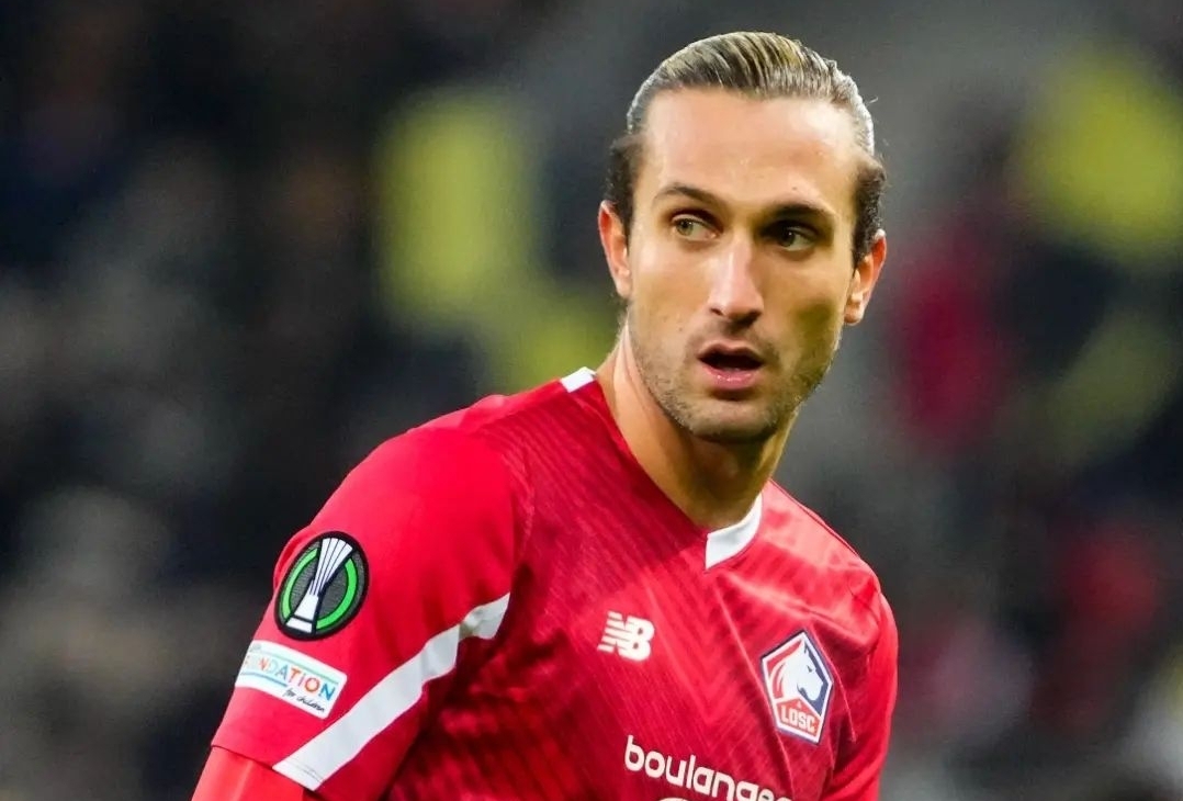 Fransa’da Oynayan Milli Futbolcunun Evi Soyuldu.