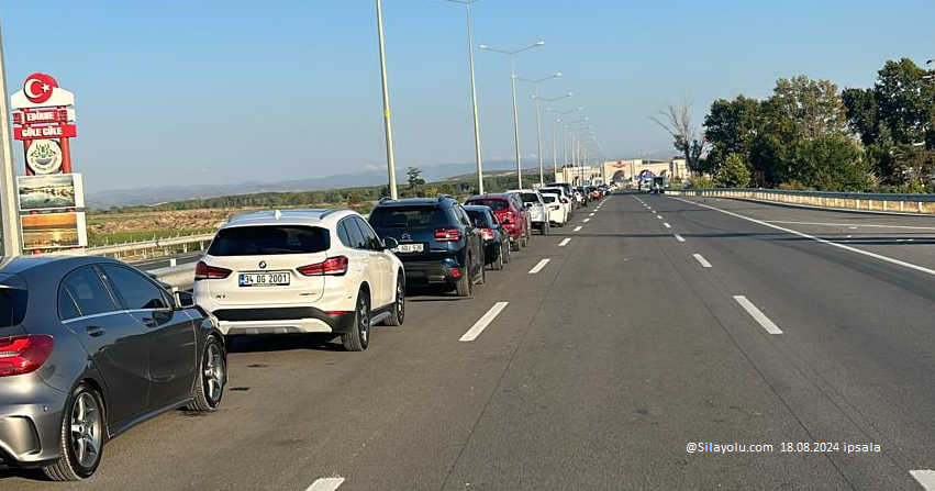 Bulgaristan giriş sınır kapılarında bekleme süreleri 11 saate kadar ulaştı.