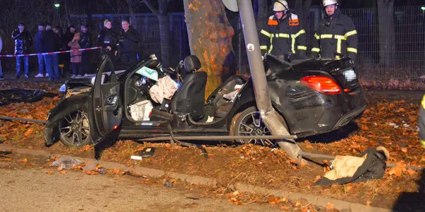 Almanya’da İki Gurbetçi Genç Trafik Kazasında Hayatını Kaybetti.