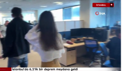 İstanbul beşik gibi sallanmaya devam ediyor.