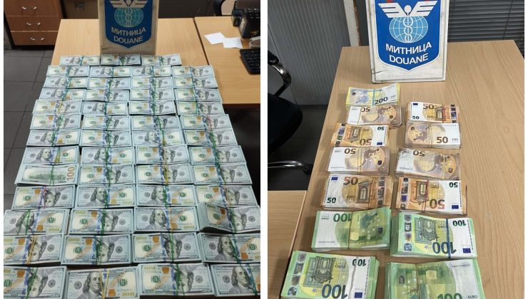 Türkiye’ye giden iki araçta 550 bin avro değerinde döviz yakalandı.