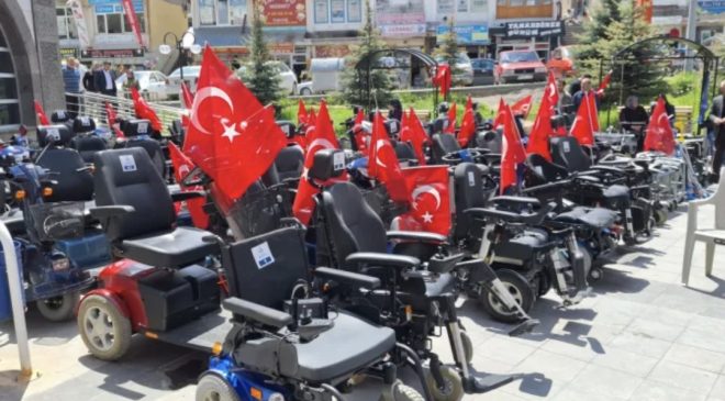 Gurbetçilerden, engelli vatandaşlarımıza 10 milyon lira değerinde yardım yapıldı.