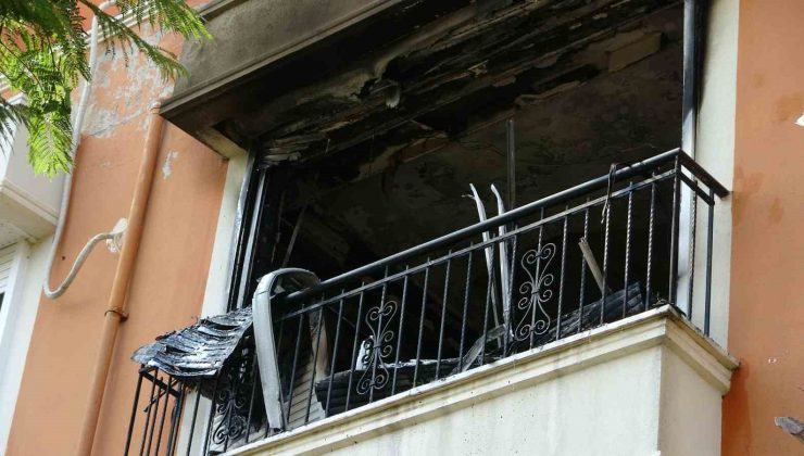 Bir Saat Önce İsviçre’den Türkiye’ye Gelen Gurbetçi Ailenin Evi Küle Döndü.