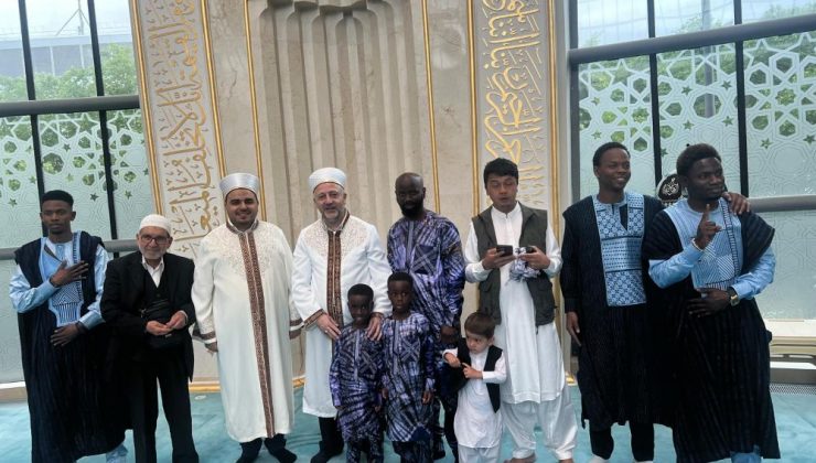 Köln DİTİB Merkez Camii’nde Kurban Bayramı idrak edildi