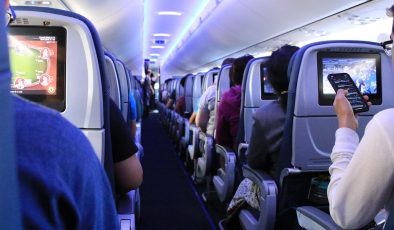 Benzerine Az Rastlanacak Olay! Stuttgart-İzmir Uçağından 40 Yolcu İndirildi.