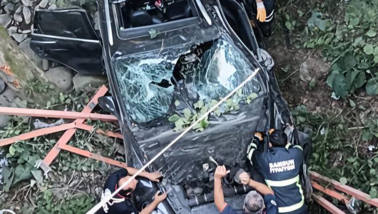 Samsun’da Feci Kaza: 12 Yaşındaki Türk Çocuğu Şoför Hayatını Kaybetti, 3 Yaralı.