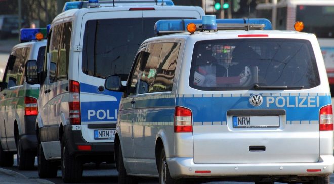 Almanya’da Türk Aileye Irkçı Saldırı: Anne,Baba ve 5 Çocuğu Yaralandı.