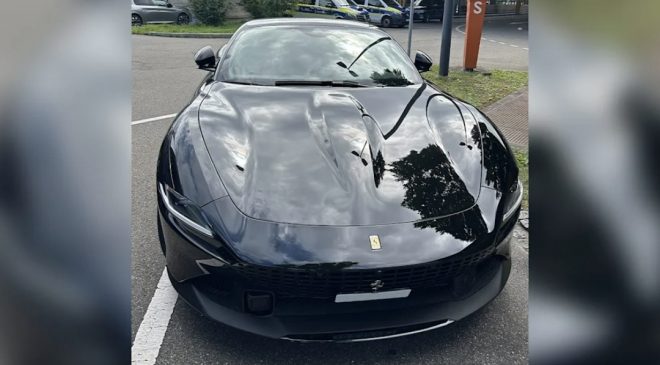 Ferrari Sürücüsüne Sınır Kapısında Toplam 124 Bin Avro Ceza Kesildi.