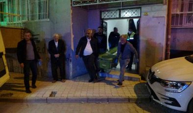 Almanya’daki çocuklarının telefonu acı gerçeği ortaya çıkardı: Baba evinde ölü bulundu.