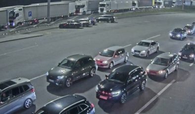 Beraberindeki 40 Bin Avro Parayı Beyan Etmeyen Sürücüye 12 Bin Avro Para Cezası Kesildi.