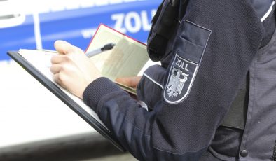 Köln ZOLL’dan Güvenlik Sektörüne Büyük Denetim: Ülke Çapında Operasyon” 147 Personel Kontrol Edildi