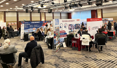 Köln’de Türk Üniversiteleri Tanıtım Fuarı Düzenlendi