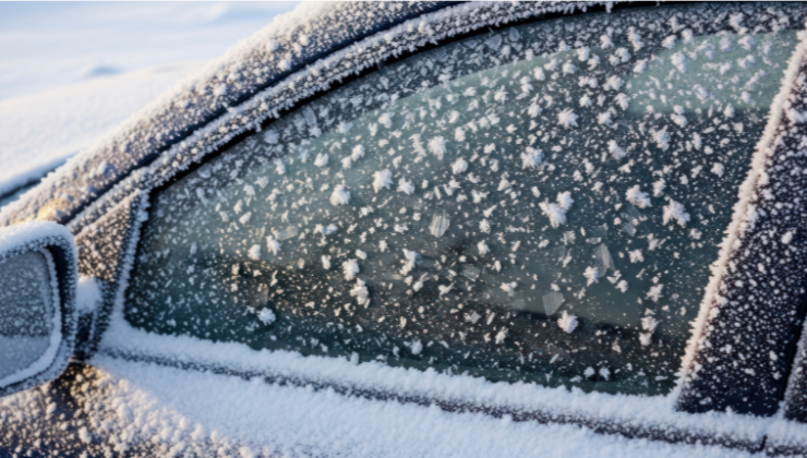 Aracınızın Donmuş Kapı Kilidini Basit Bant Taktiği İle Koruyabilirsiniz