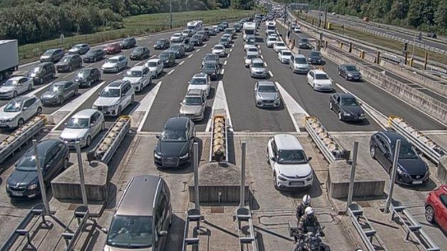 AB’nin Yeni EES Sistemi Hırvatistan Sınırında Yoğunluğa Neden Oluyor!