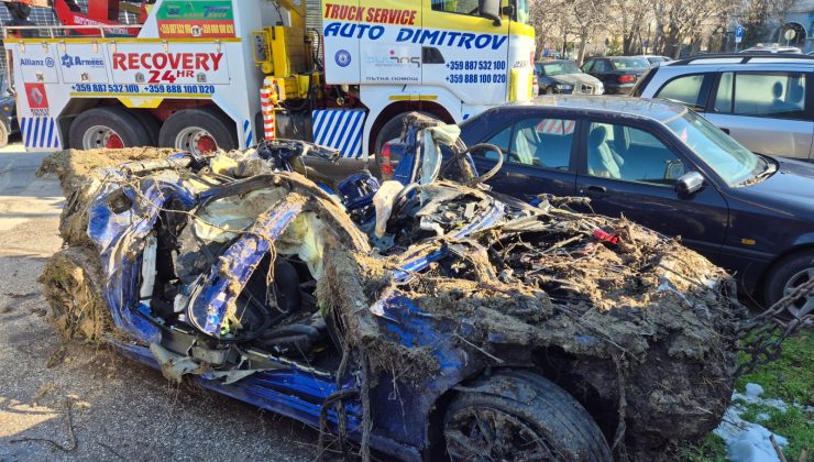 Bulgaristan’da Meydana Gelen Feci Kazada 2 Türk Öğrenci Hayatını Kaybetti, 2 Öğrenci İse Ağır Yaralı.