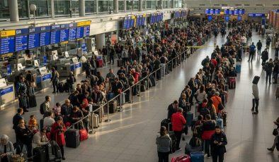 KÖLN/BONN HAVALİMANI’NDA TEHLİKE GEÇTİ: UÇUŞLAR YENİDEN BAŞLADI!