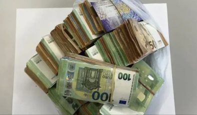 Alman Polisi Bir Yolcunun Bavulunda 150 Bin Avro Nakit Para Ele Geçirdi.