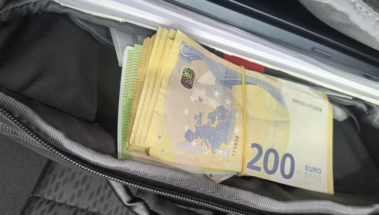 Sırbistan’da Bir Yolcunun Beyan Etmediği 53 Bin Avroya El Konuldu.