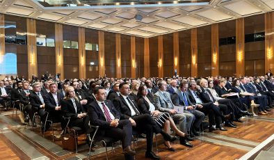 9.TÜRK ALMAN EKONOMİ ZİRVESİ DÜSSELDORF’DA GERÇEKLEŞTİ