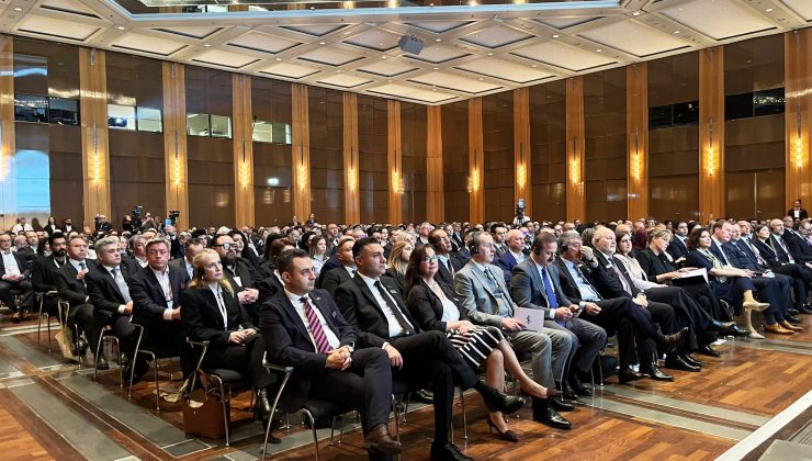 9.TÜRK ALMAN EKONOMİ ZİRVESİ DÜSSELDORF’DA GERÇEKLEŞTİ