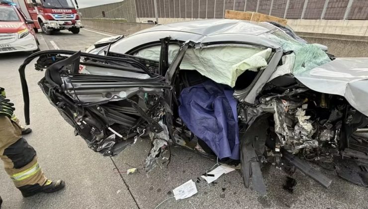 Gurbetçileri Yasa Boğan Kaza: 17 Yaşındaki Türk Genç Kızı Hayatını Kaybetti.