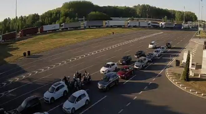 SILAYOLUNA ÇIKACAKLARA GÜZEL HABER: İKİ SINIR KAPISI DAHA 24 SAAT HİZMET VERECEK.