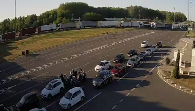 SILAYOLUNA ÇIKACAKLARA GÜZEL HABER: İKİ SINIR KAPISI DAHA 24 SAAT HİZMET VERECEK.