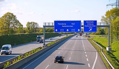 Hamburg’da A7 Otoyolu ve Elbe Tüneli Hafta Sonu Trafiğe Kapanıyor.