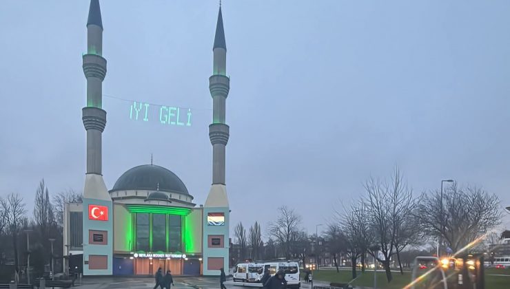 Avrupa’nın Göbeğinde Camiye Çirkin Saldırı.