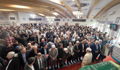 IGMG CAMİASI İMRAL KÜÇÜK’Ü SON YOLCULUĞUNA UĞURLADI