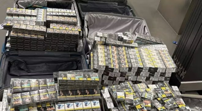 Türkiye’den Gelen 3 Yolcunun Valizlerinden Binlerce Paket Çıktı.