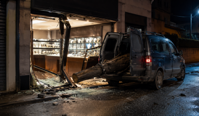 Gurbetçi Vatandaşın Kuyumcu Dükkânı Soyuldu: Yarım Milyon Avroluk Vurgun