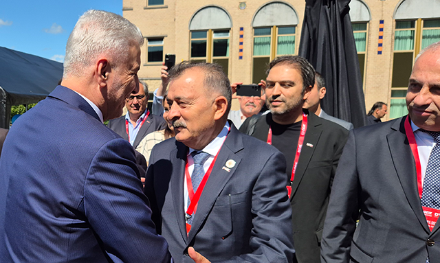 Avrupa Türk İş Dünyasının Kalbi Amsterdam’da Attı
