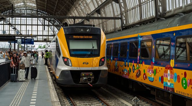Hollanda’daki Tren Yolcuları İçin 12 Günlük Uyarı: Arnhem ve Utrecht Çevresinde Hizmetler Askıya Alınacak.